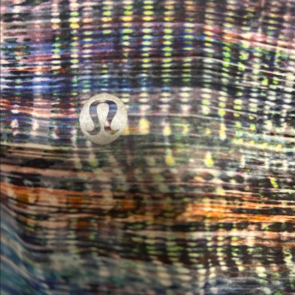 Lululemon Athletica Colorful Knit Pattern Leggings - Picture 6 of 8